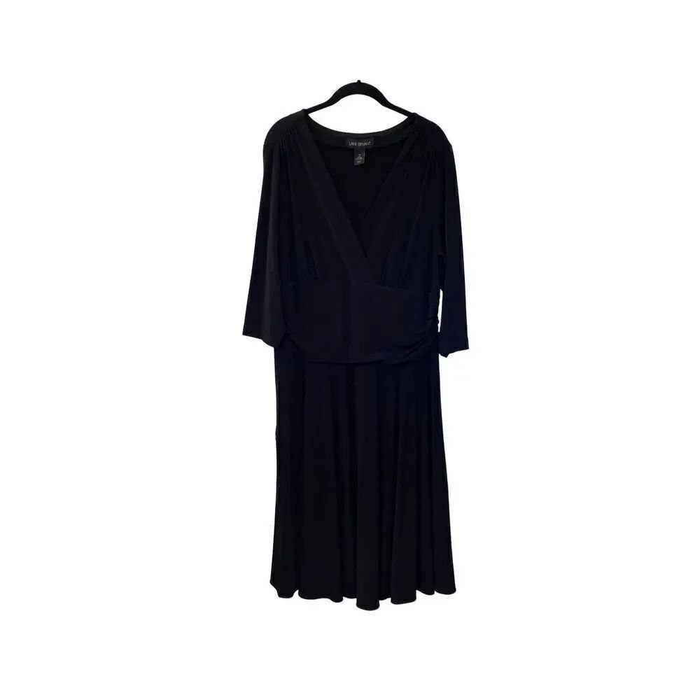 Lane Bryant plus size black V-neck high rauched waist dress size 18 inches